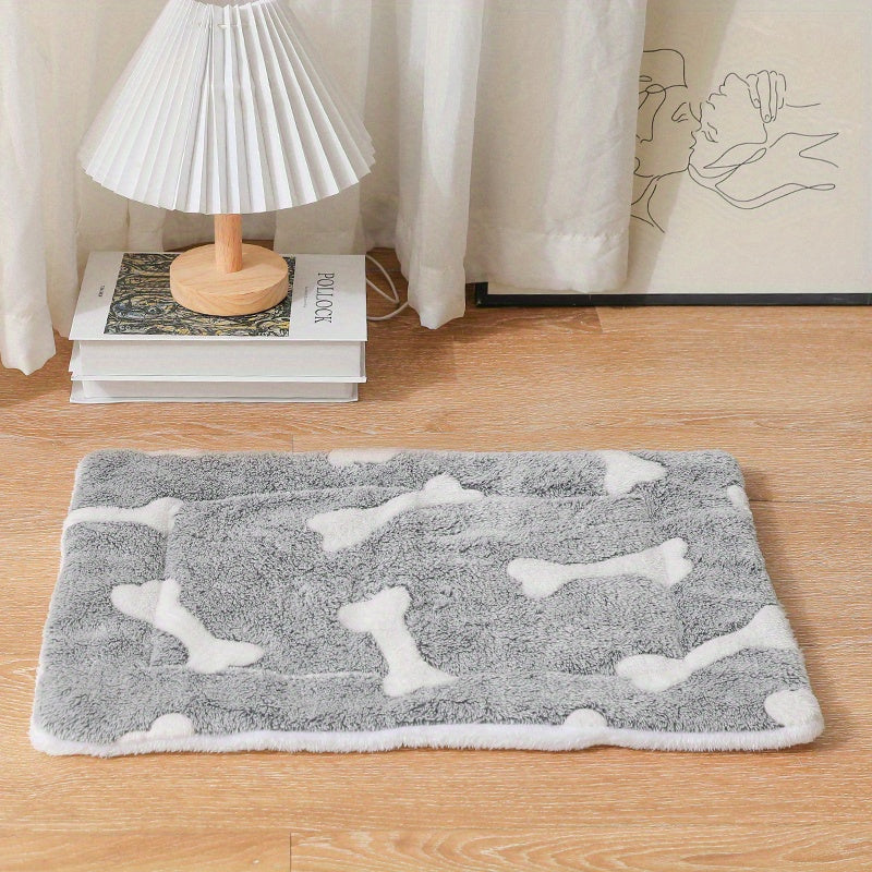 Washable Self-Warming Dog & Cat Bed Mat – Soft Fleece Crate and Kennel Pad