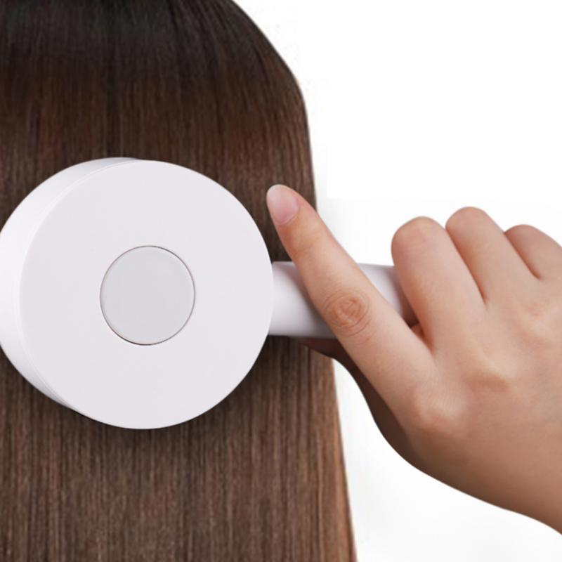 Self-Cleaning Airbag Hair Brush