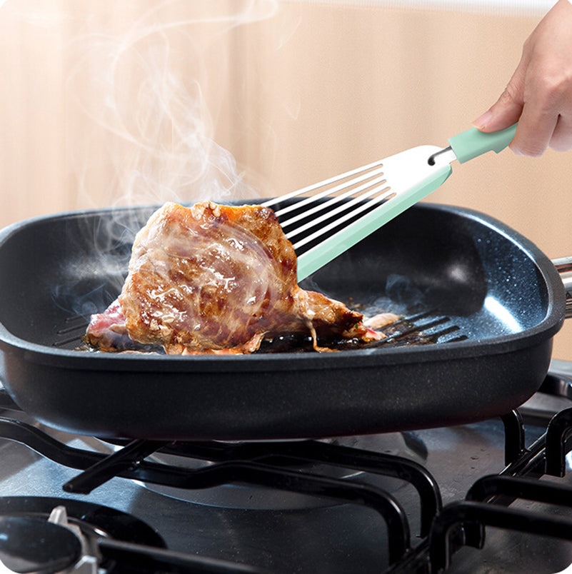 Silicone Fish Spatula – Thin Slotted Turner for Fish, Eggs & Pancakes (Nonstick-Safe)
