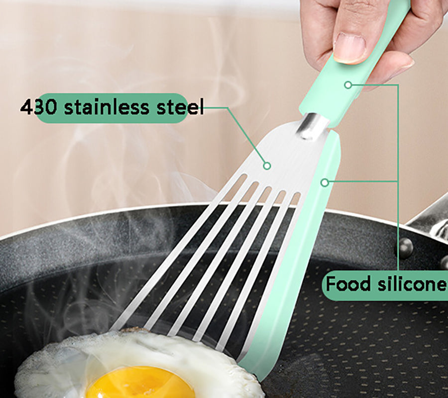 Silicone Fish Spatula – Thin Slotted Turner for Fish, Eggs & Pancakes (Nonstick-Safe)