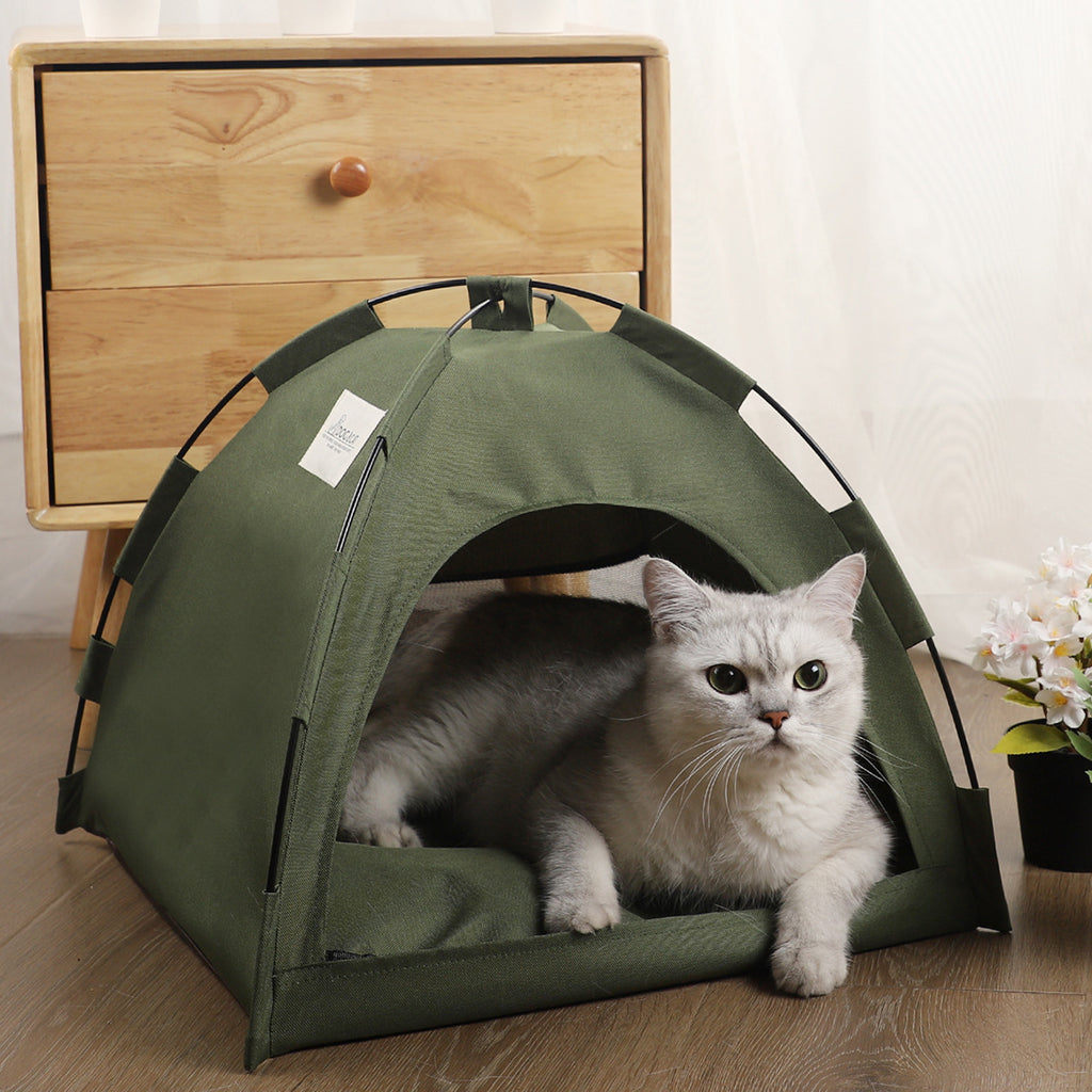 Pet Tent Bed for Cats & Small Dogs – Soft Non-Slip Cushion, Breathable Design