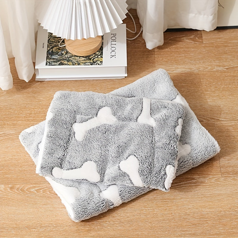 Washable Self-Warming Dog & Cat Bed Mat – Soft Fleece Crate and Kennel Pad