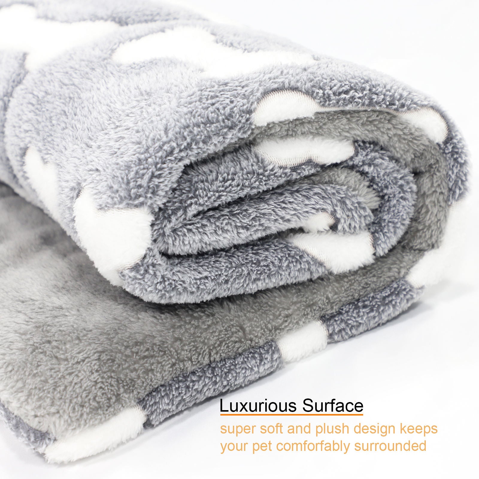 Washable Self-Warming Dog & Cat Bed Mat – Soft Fleece Crate and Kennel Pad