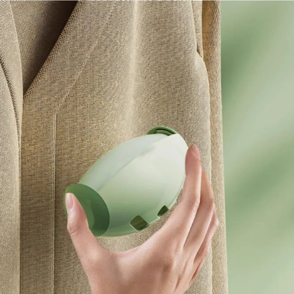 Washable Lint Roller Ball – Reusable Pet Hair & Dust Remover for Clothes and Upholstery