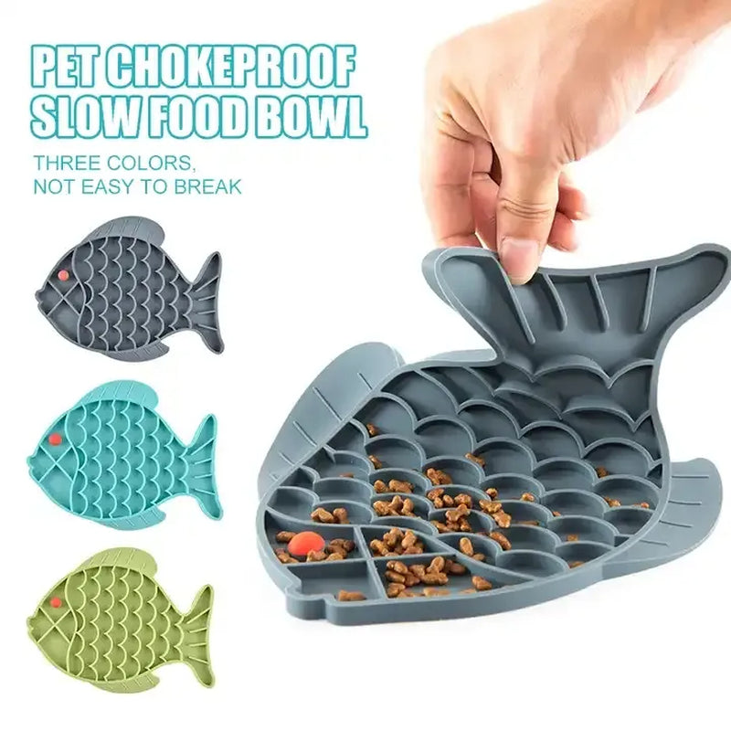 Silicone Lick Mat for Pet Dogs Slow Food Plate Rice Bowl for Small Medium Dog anti Gulping Choking Feeder Puppy Treat Dispenser