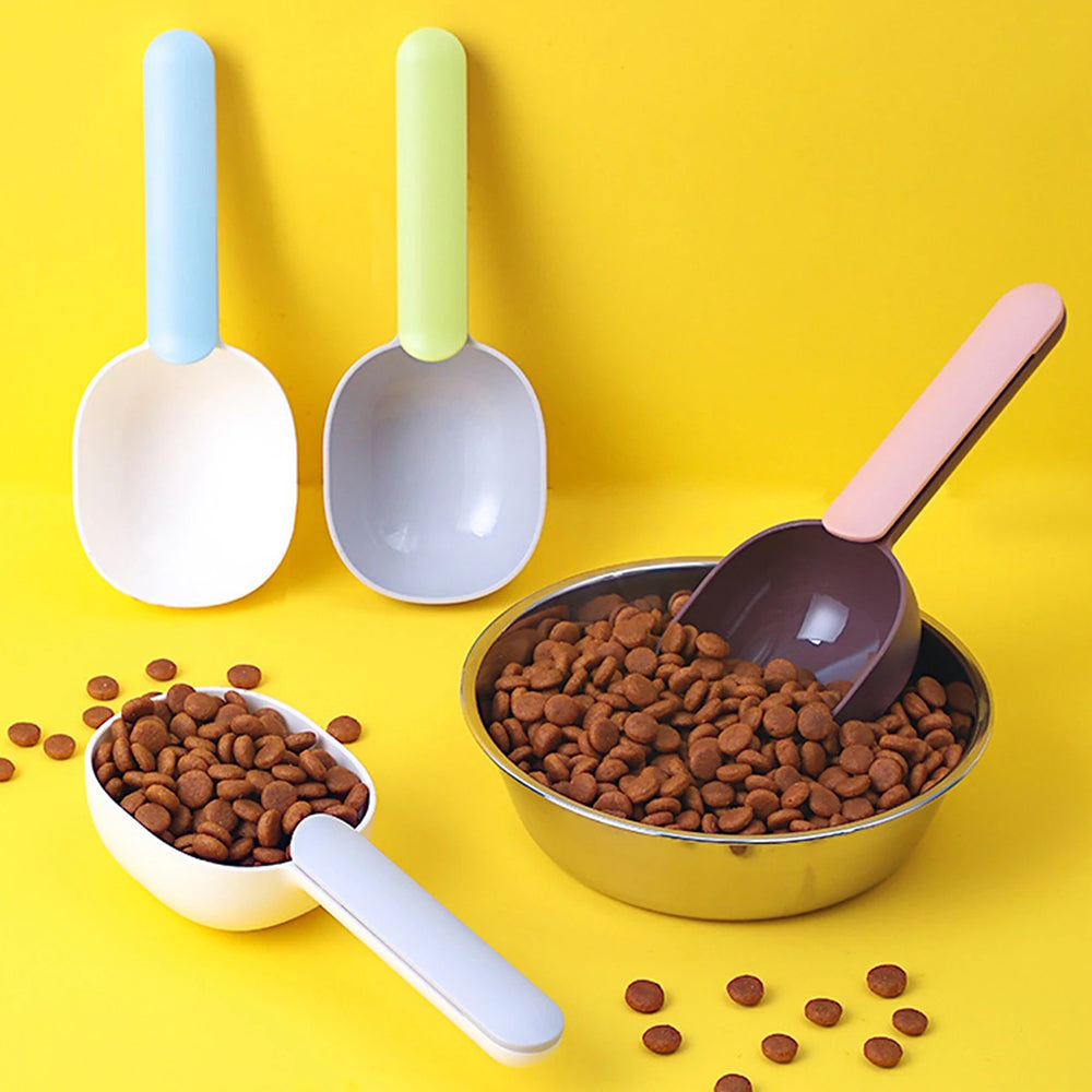 Pet Food Scoop with Bag Clip – 1 Cup Measuring Scoop for Dogs & Cats