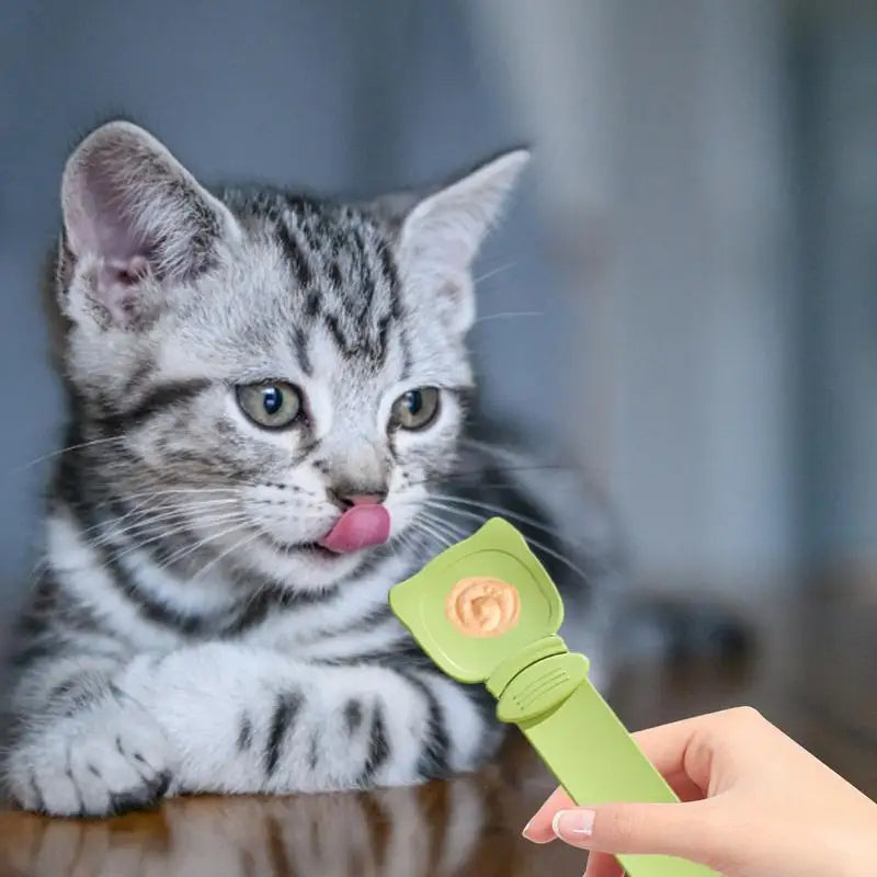 Cat Treat Spoon Feeder – Reusable Lickable Wet Food & Squeeze Spoon