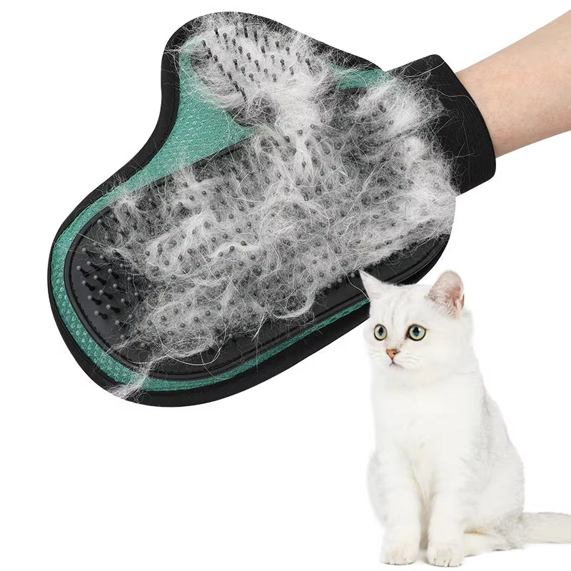Pet Bath & Massage Glove – Silicone Hair Remover for Cat and Dog Grooming