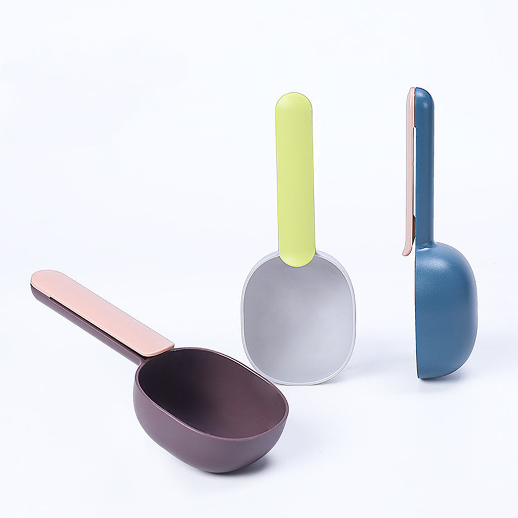 Pet Food Scoop with Bag Clip – 1 Cup Measuring Scoop for Dogs & Cats